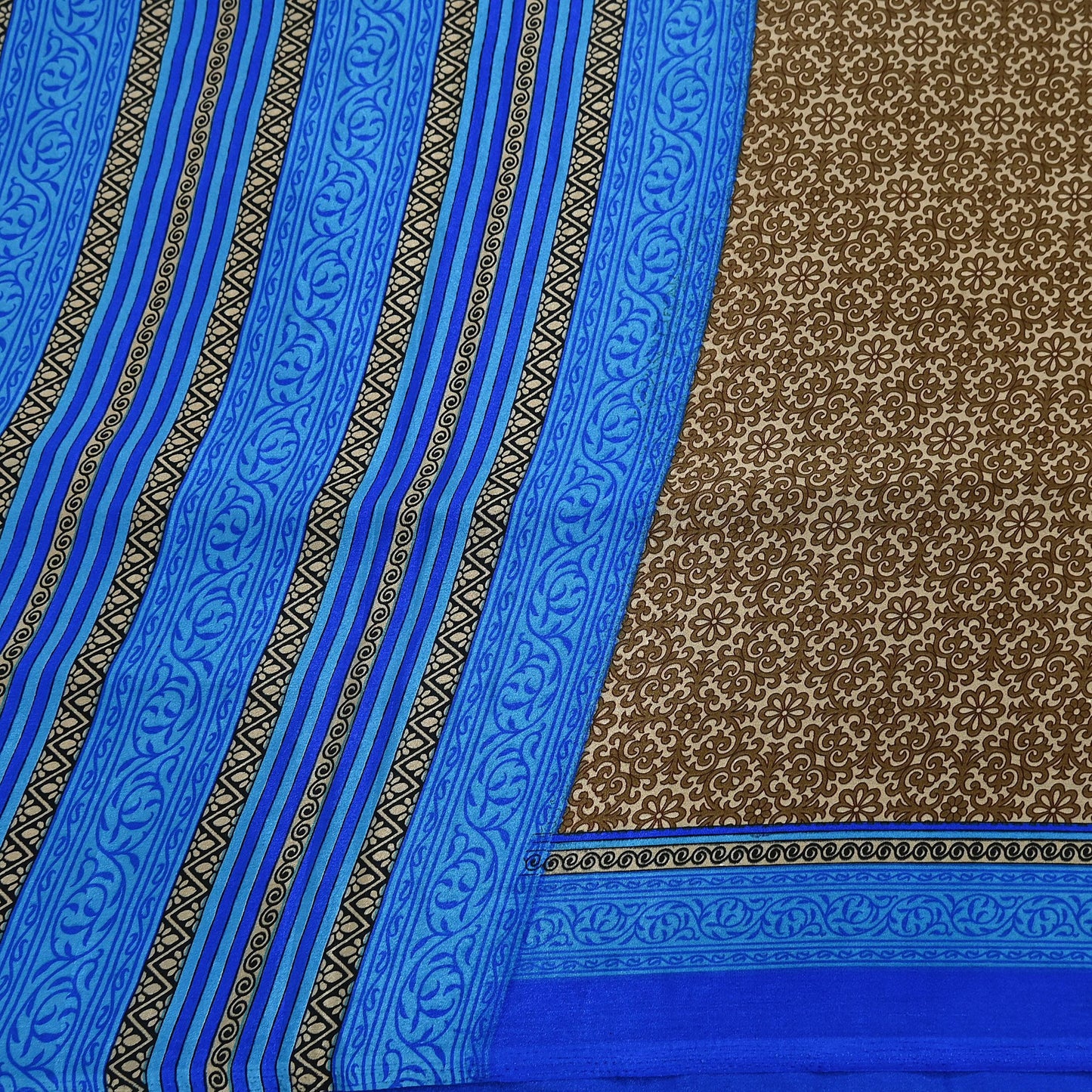 Indian Vintage Blue & Green Sarees Moss Crepe Printed Sari 5yd Sewing Floral Soft Craft Fabric DressMaking For Crafting Quilting Upcycle