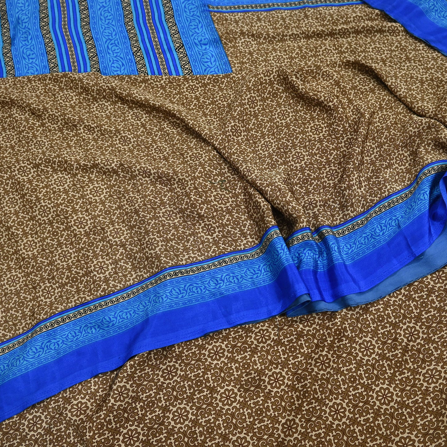 Indian Vintage Blue & Green Sarees Moss Crepe Printed Sari 5yd Sewing Floral Soft Craft Fabric DressMaking For Crafting Quilting Upcycle