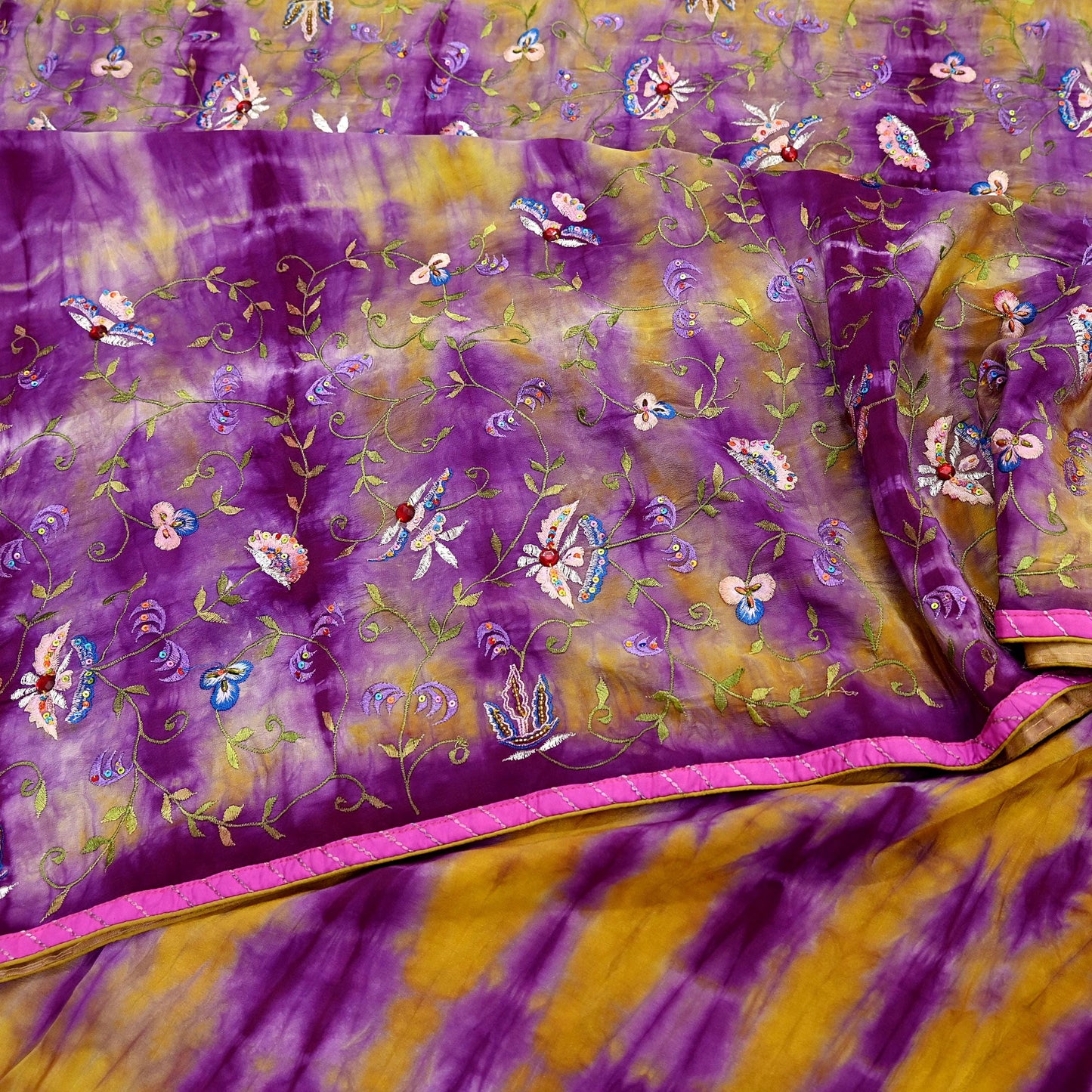 Indian Vintage Saree Purple & Yellow Pure Crepe Silk Hand Embroidered Tie-Dye Sari Fabric 5yard Sewing Craft Fabric Ethnic Dressmaking