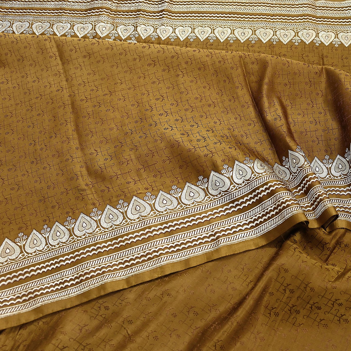 Indian Vintage Sari Green Heavy Pure Satin Silk Woven Banarasi Tanchoi Saree 5Yd Ethnic Craft Fabric Upcycle Bridal Heavy Sarees