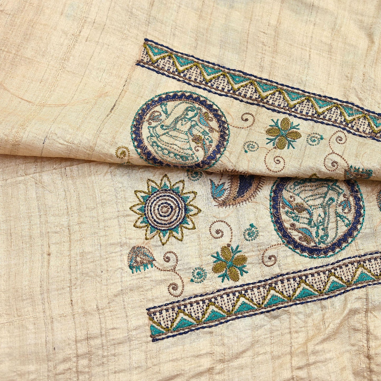 Indian Vintage Beige Dupatta Pure Khadi silk Long Stole Hand Embroidered Scarves Floral Design Stole Veil Wrap