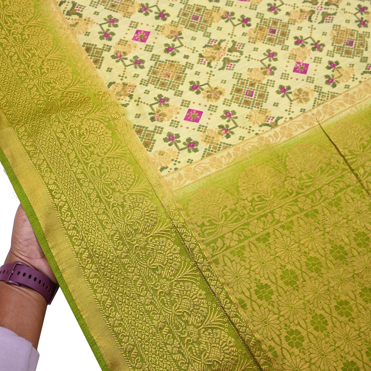 Vintage Heavy Sari Green & Ivory Hand Woven Printed Artificial Silk Sarees Zari 5Yd Floral Craft Fabric Dress making Crafting Quilting