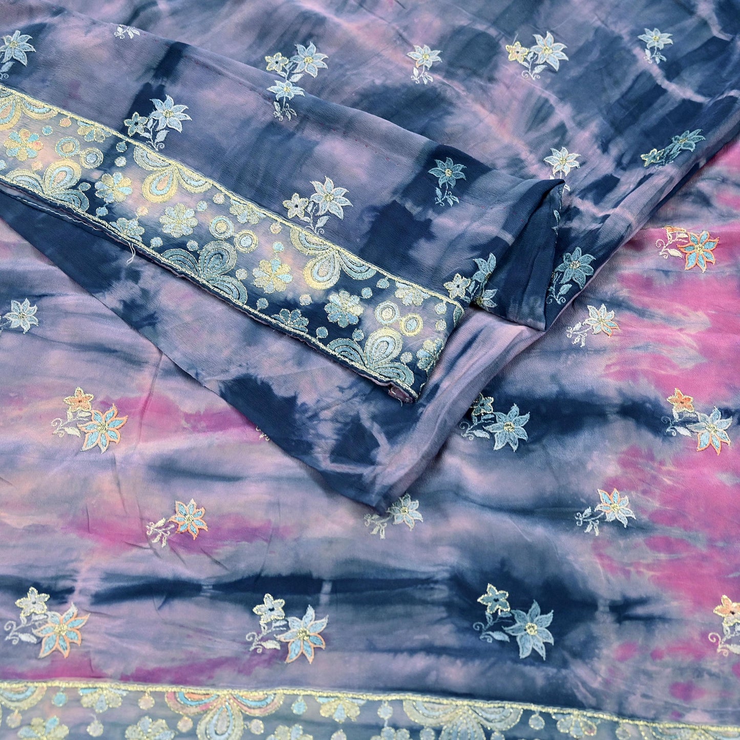 Indian Vintage Saree Pink & Blue Pure Crepe Silk Hand Embroidered Tie-Dye Sari Fabric 5yard Sewing Craft Fabric Ethnic Dressmaking