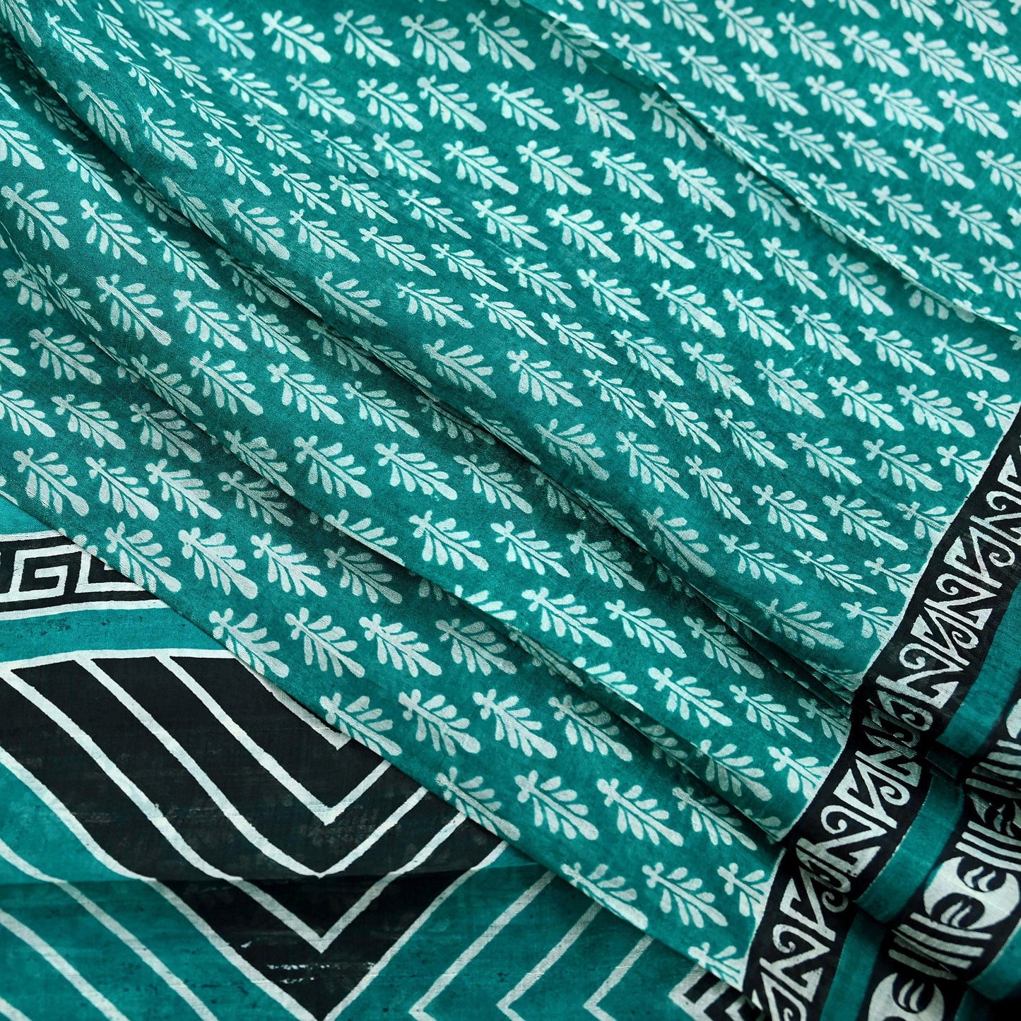 Indian Vintage Sari Green & Black 100% Pure Silk Printed Sarees 5yd Sewing Craft Fabric DressMaking Crafting Quilting Upcycle