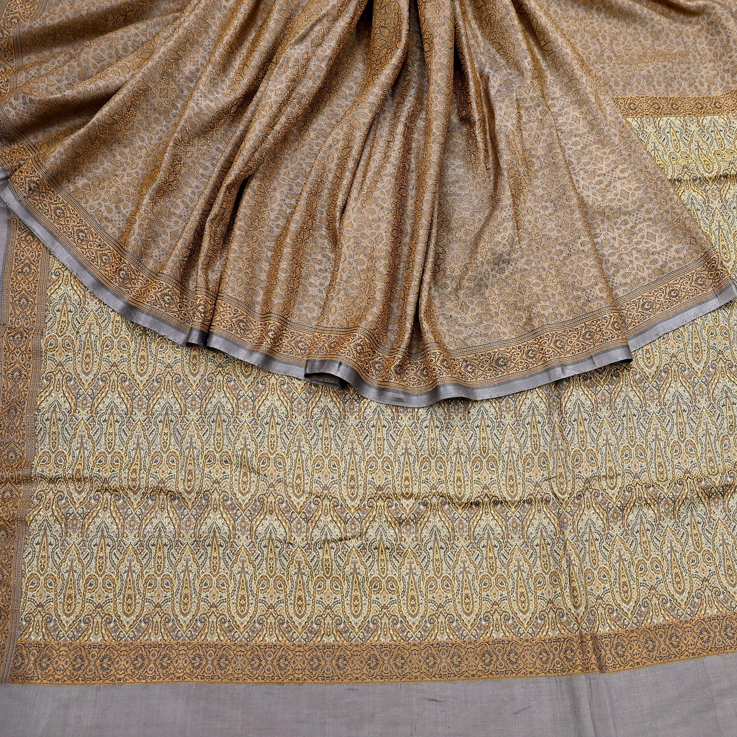 Indian Vintage Sari Dusty Purple Heavy Pure Satin Silk Hand Woven Tanchoi Sarees Ethnic Wear 5Yd Paisley Craft Fabric Dress Making Crafting