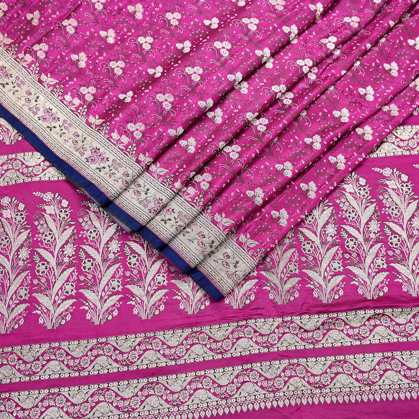 Indian Vintage Sari Magenta Heavy Pure Satin Silk Woven Banarasi Brocade Saree Zari 5Yd Ethnic Dress making Crafting Bollywood