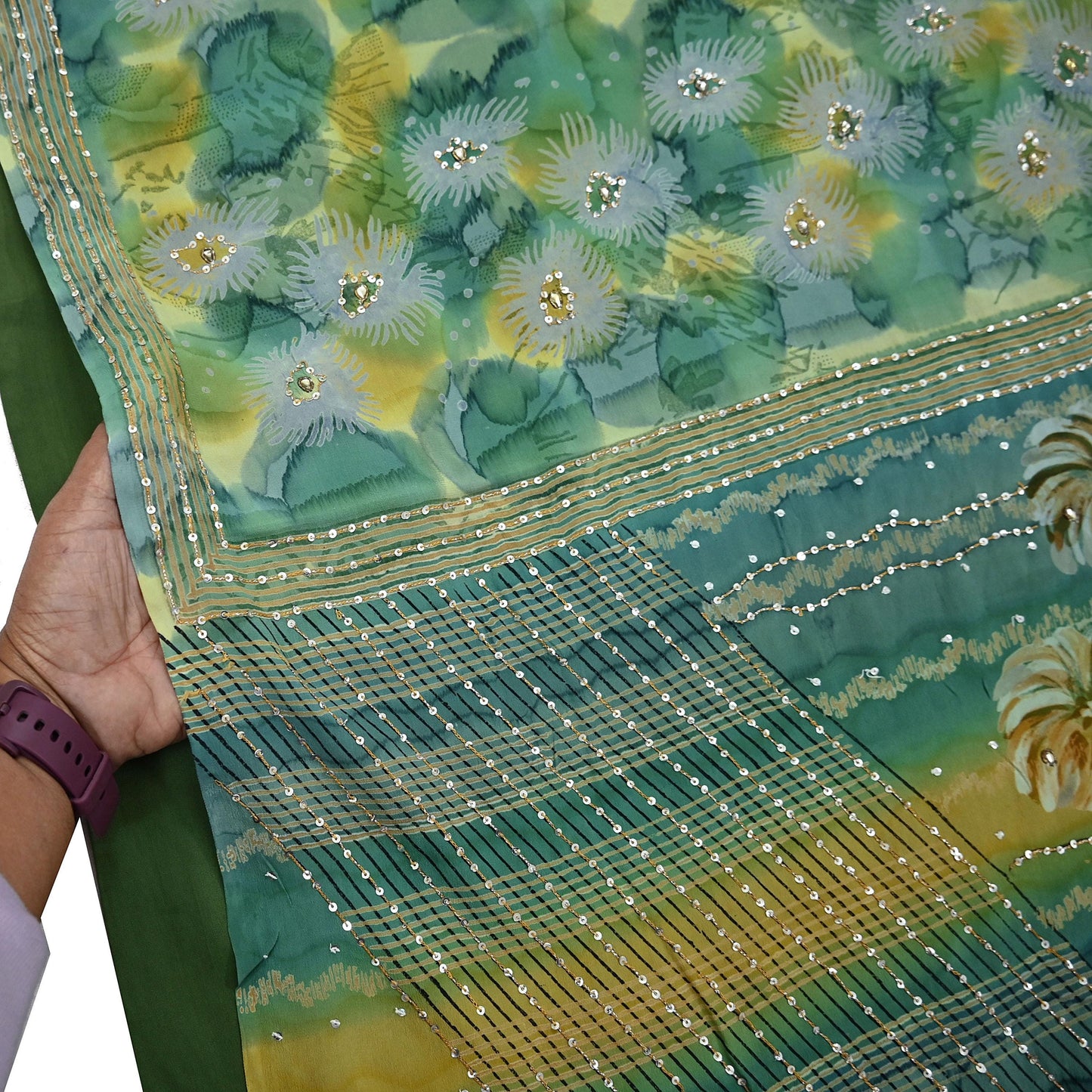 Indian Vintage Sari Green Pure Crepe Silk Hand Embroidered Saree 5yd Sewing Floral Craft Sequins Dress making Crafting Quilting