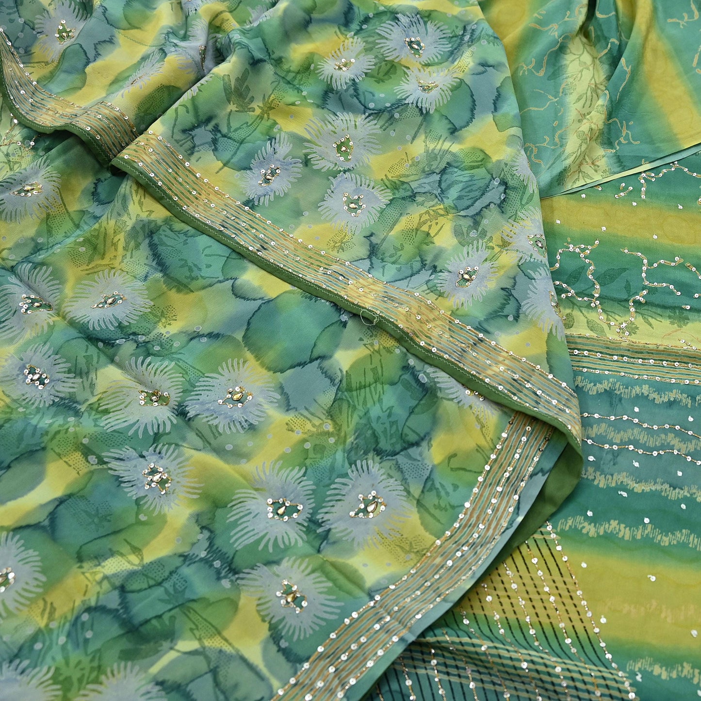 Indian Vintage Sari Green Pure Crepe Silk Hand Embroidered Saree 5yd Sewing Floral Craft Sequins Dress making Crafting Quilting