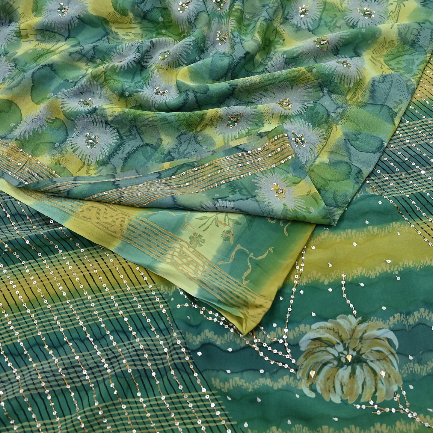Indian Vintage Sari Green Pure Crepe Silk Hand Embroidered Saree 5yd Sewing Floral Craft Sequins Dress making Crafting Quilting
