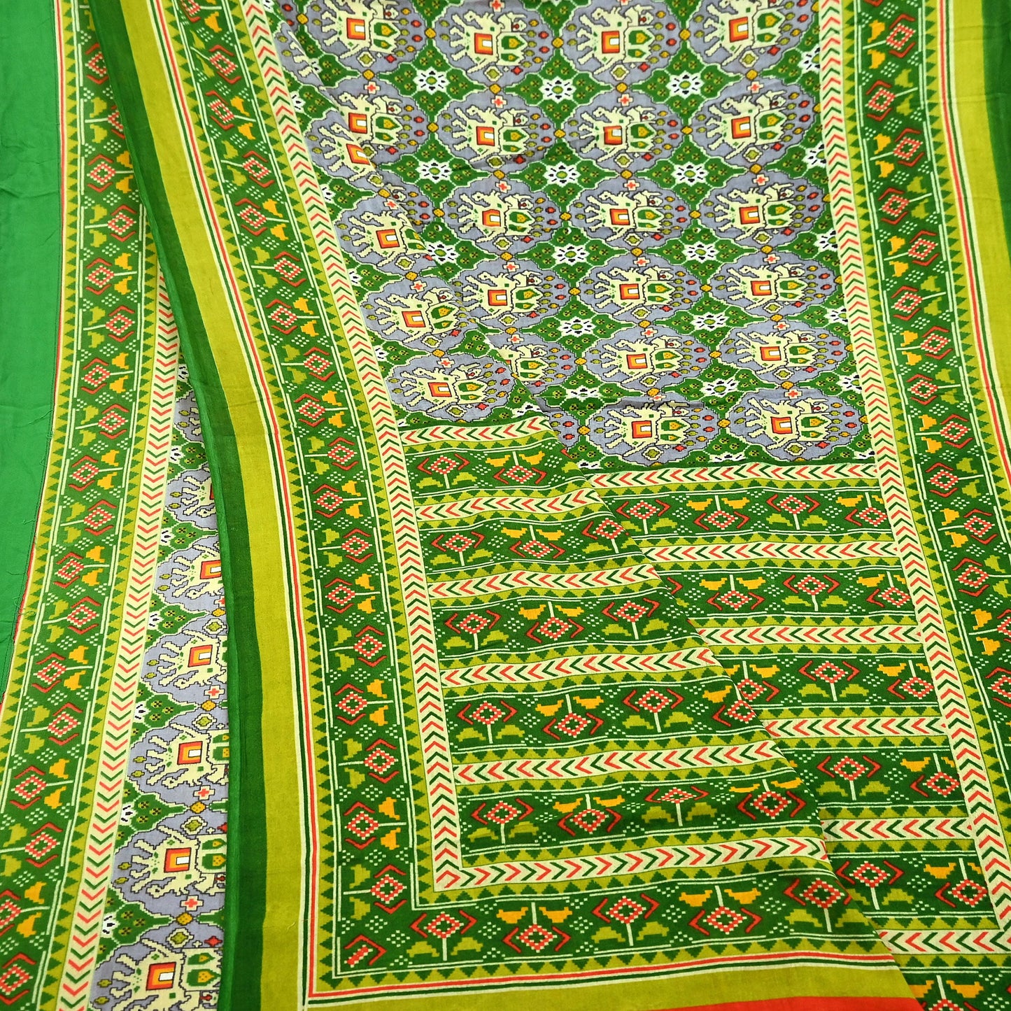Indian Vintage Green Pure Cotton Saree Traditional Ikat Elephant Print 5 Yard Fabric Lightweight Boho Craft Material