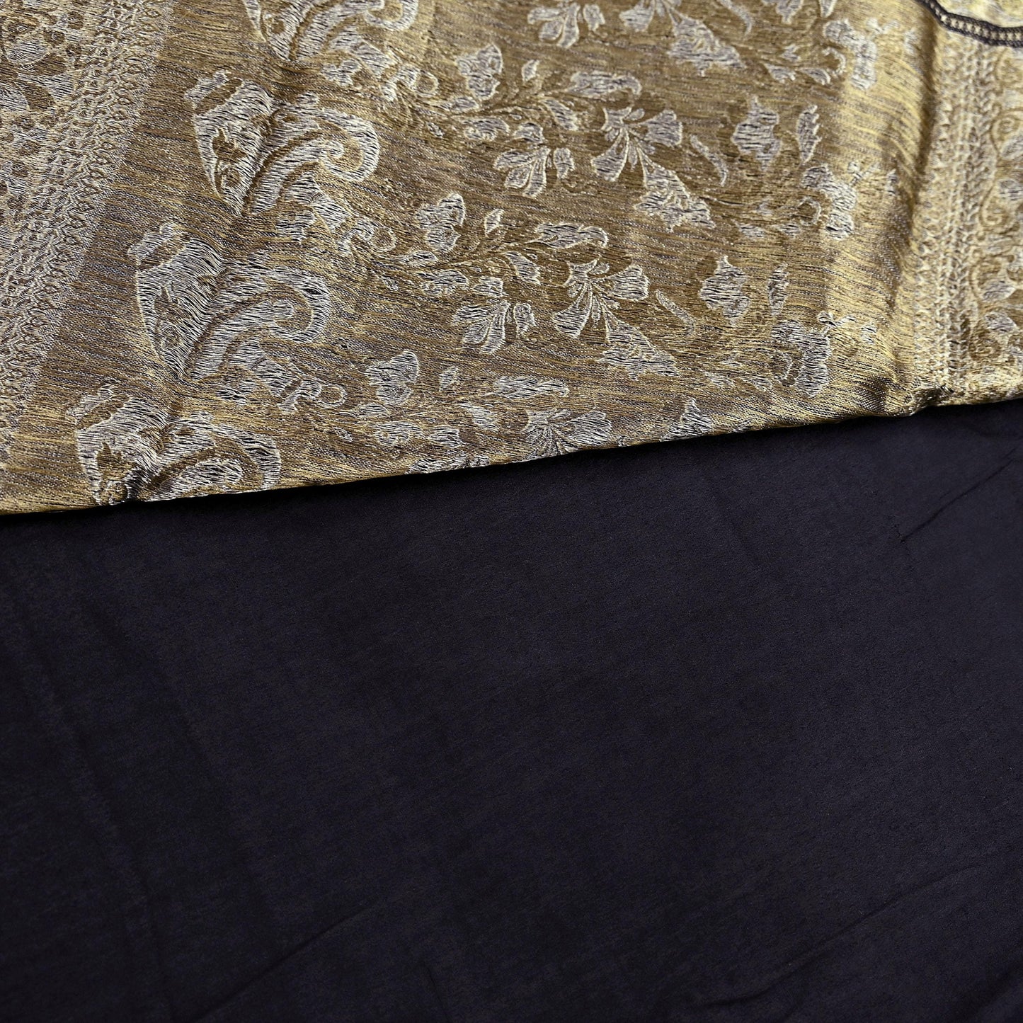 Indian Vintage Black Sarees Pure Silk Hand Woven Sari Craft Fabric 5Yd Sewing Ethnic Floral Dress Making For Crafting Quilting Upcycle