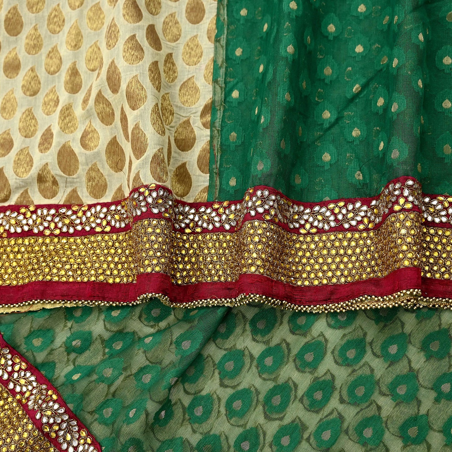 Indian Vintage Heavy Sarees Beige & Green Pure Cotton Hand Embrooidered Jamdani Sari 6yd Ethnic Floral Craft Fabric Dress making Upcycle