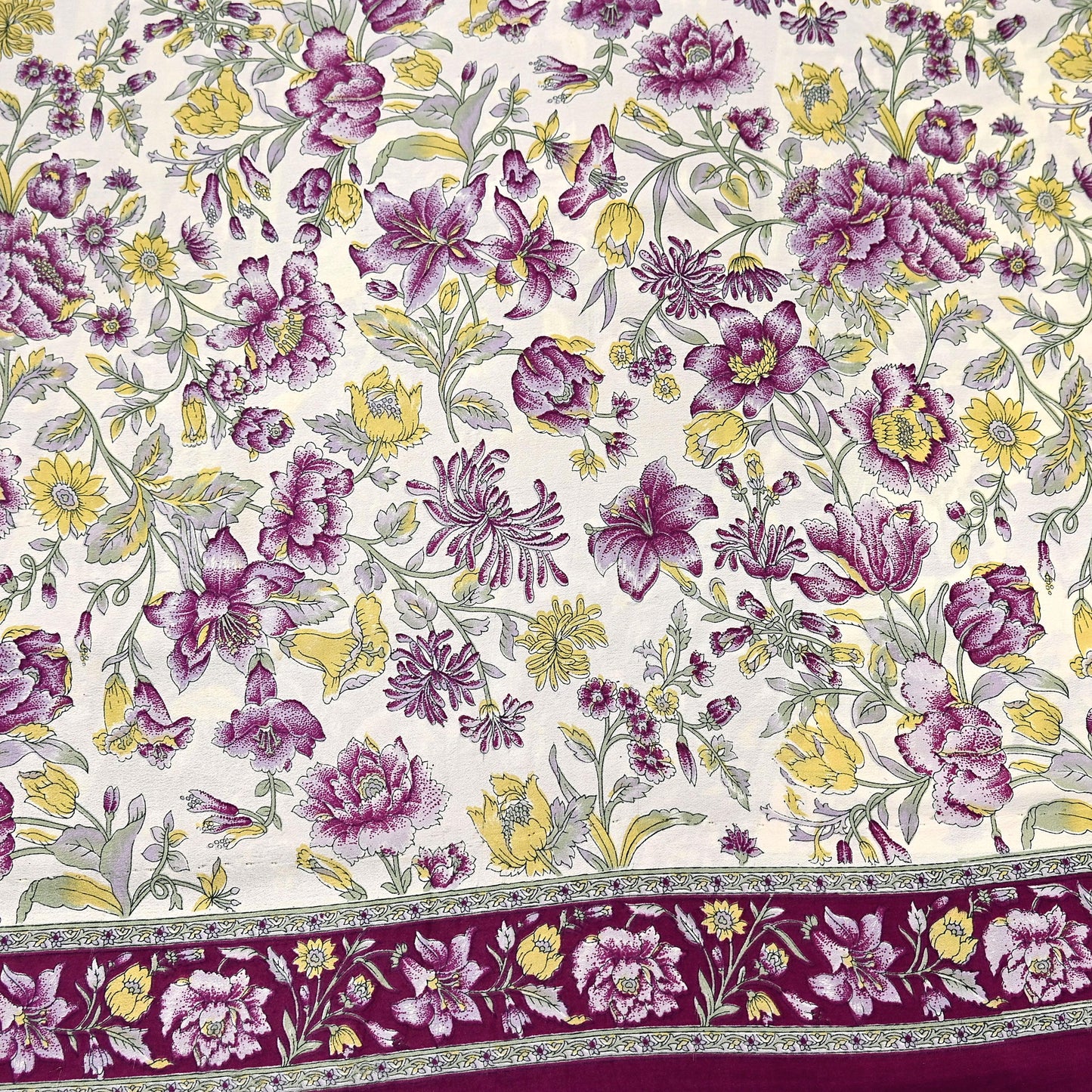 Indian Vintage Sari Maroon & Ivory Moss Crepe Printed Sarees 5yd Craft Fabric Sewing Floral Soft Dress making Quilting Crafting Upcycle Used