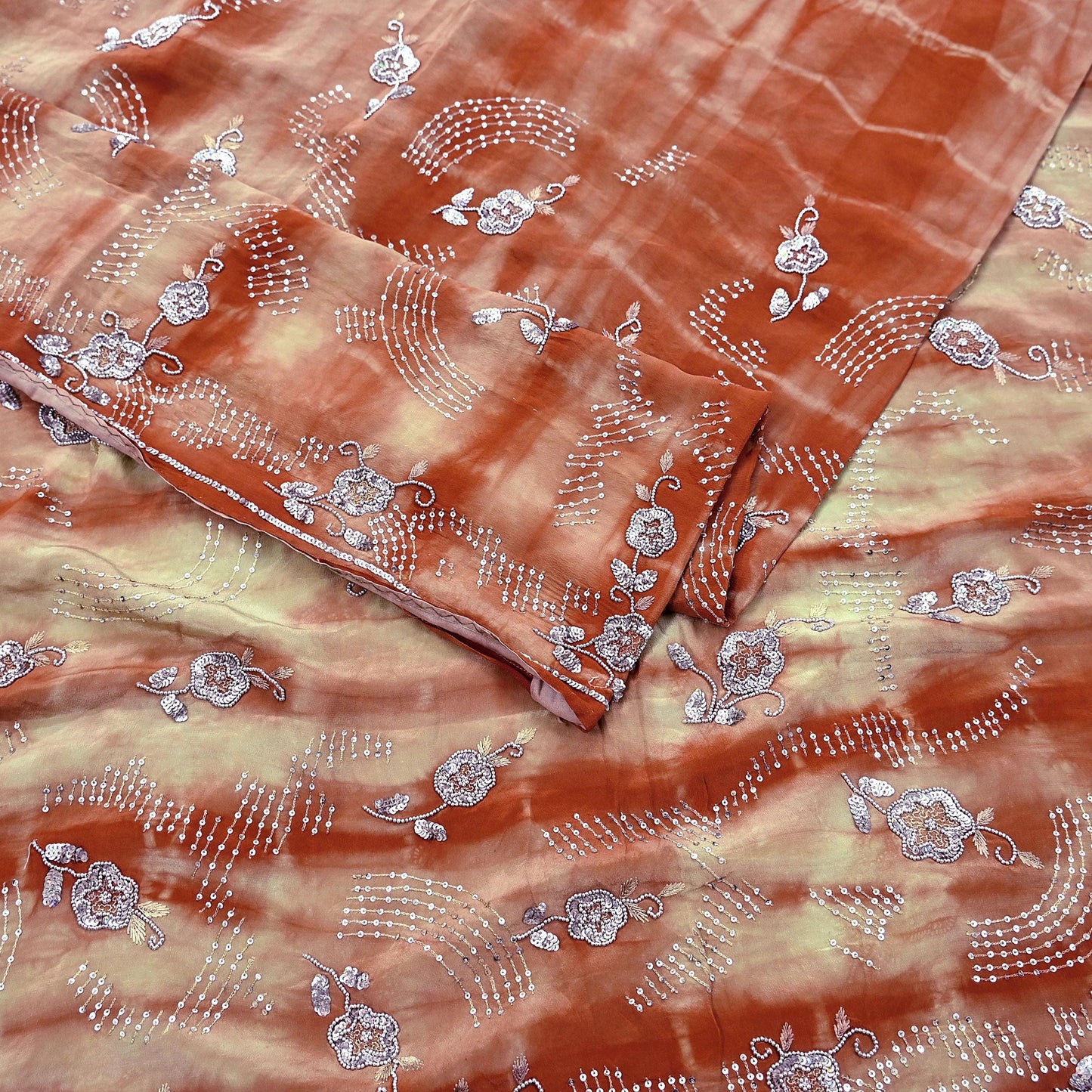 Indian Vintage Saree Pure Crepe Silk Hand Embroidered Tie-Dye Sari Fabric 5yard Sewing Craft Fabric Ethnic Dressmaking Crafting Zardozi Zari