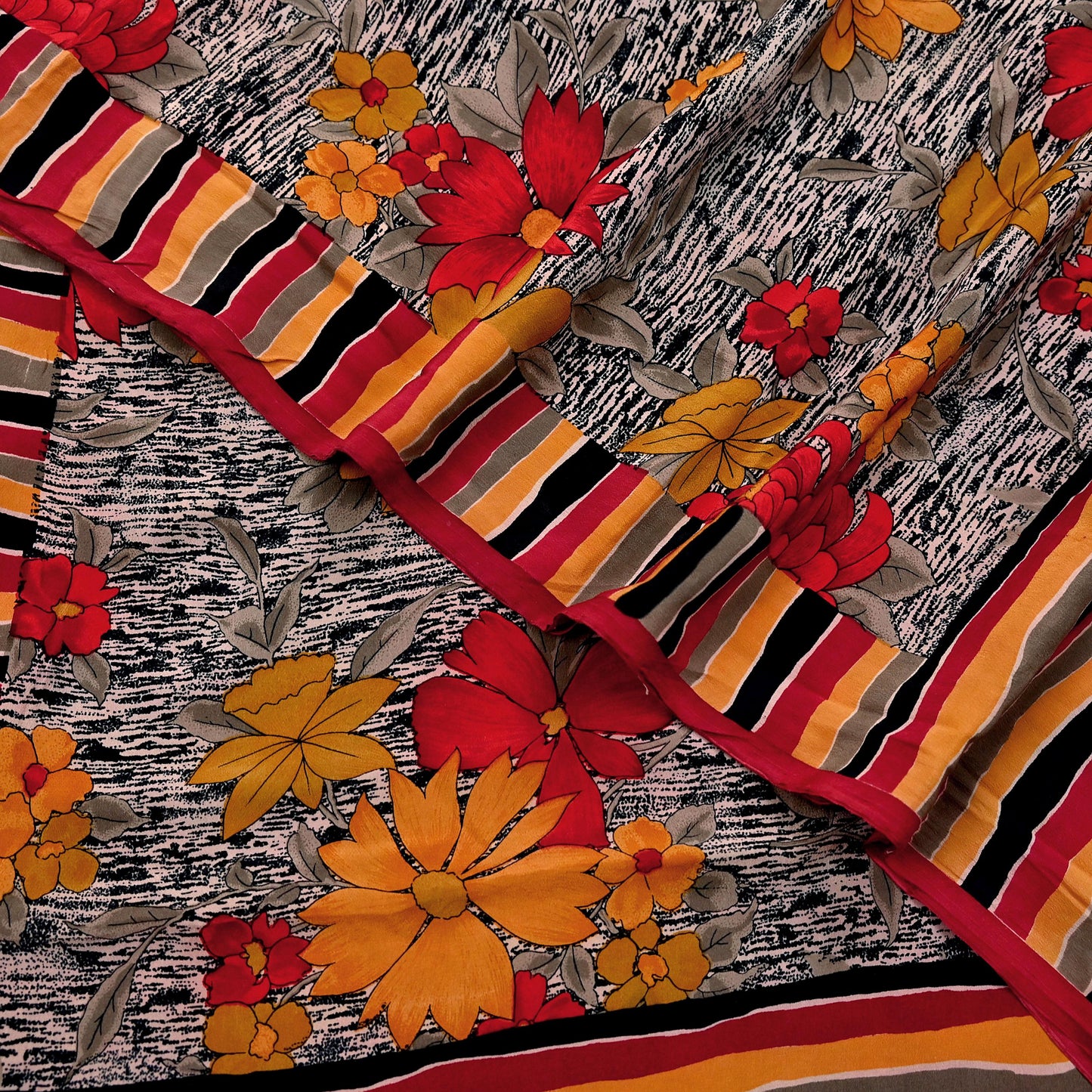 Indian Vintage Sari Multi Pure Crepe Silk Printed Saree 5yard Sewing Ethnic Wrap Craft Fabric Dressmaking Crafting Upcycle Quilting