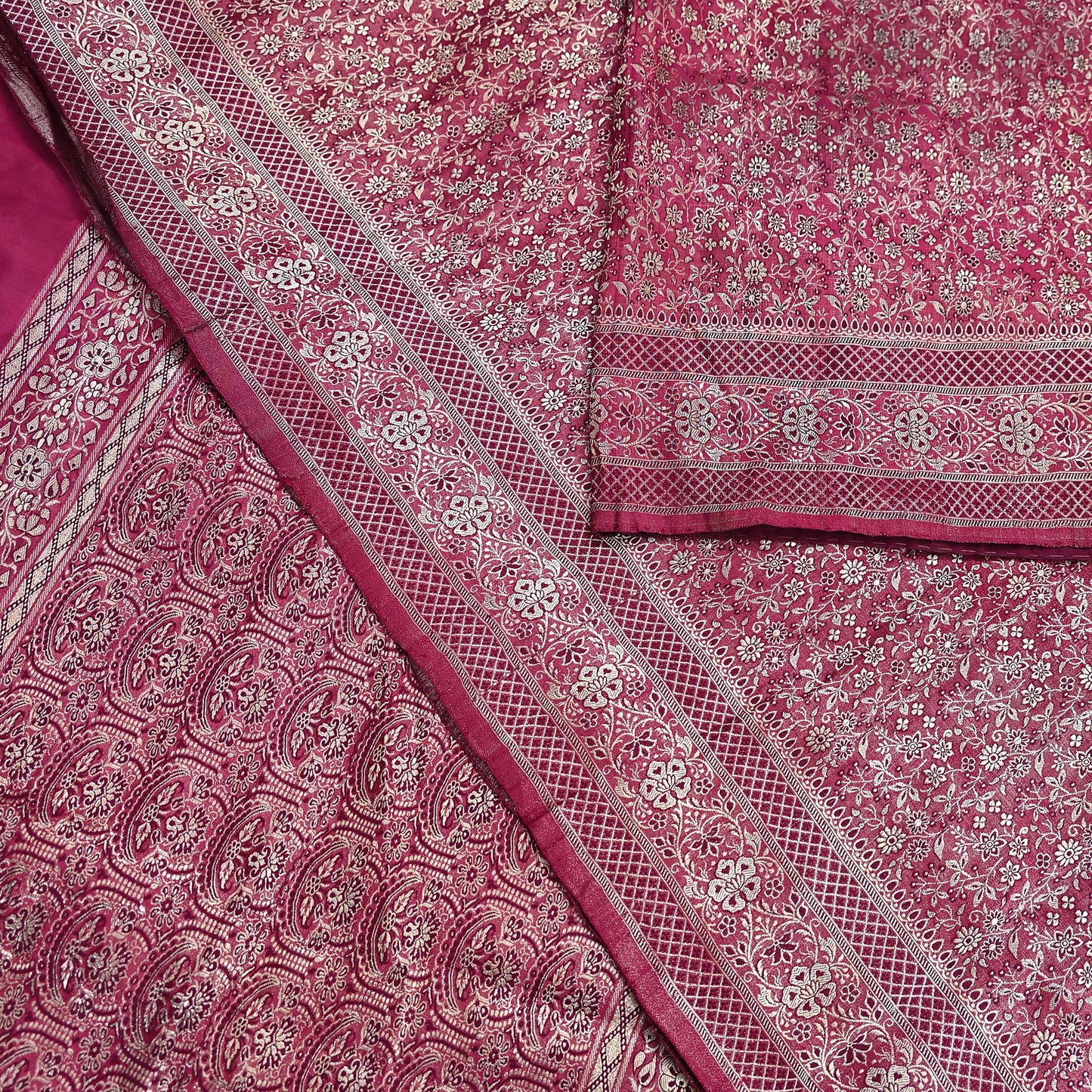 Indian Vintage Sari Wine Heavy Wedding Pure Satin Silk Woven Banarasi Tanchoi Saree 5Yd Ethnic Craft Fabric Upcycle Bridal Heavy Sarees