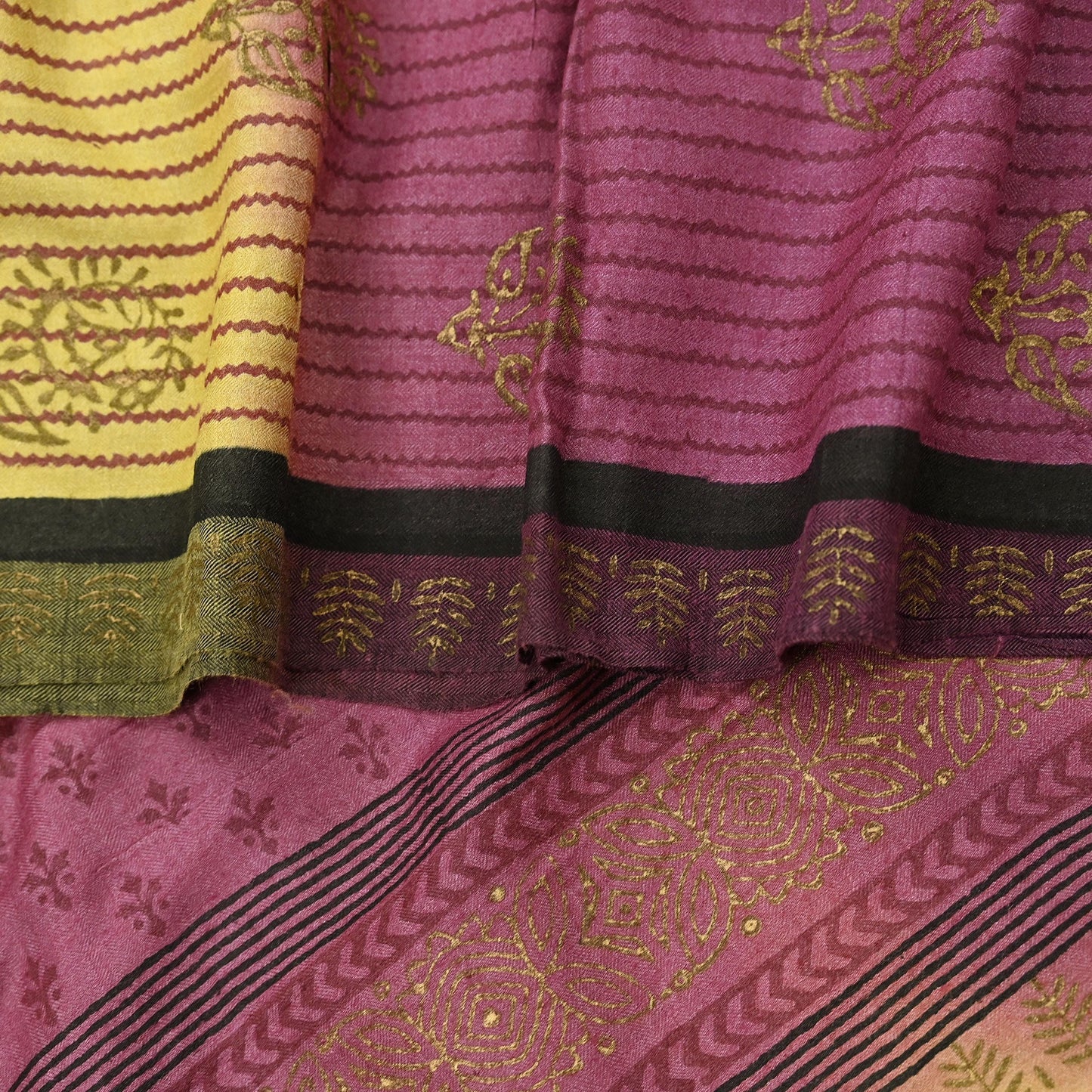 Vintage Indian Maroon & yellow Long Stole Woolen Scarf Dupatta Infinity Scarves Painted Sarong Wrap Craft Fabric Veil Woman Hijab Shawl