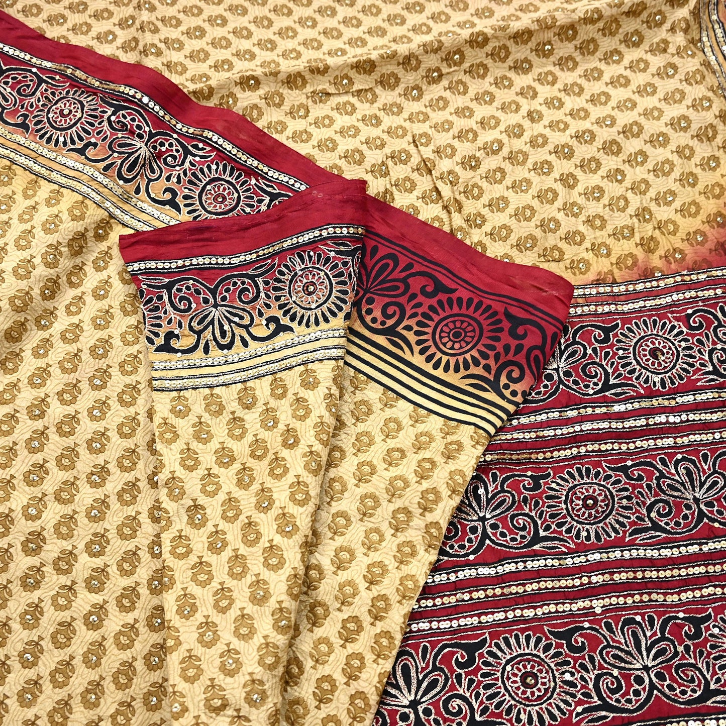Indian Vintage Sari Beige & Maroon Pure Silk Hand Embroidered Sarees 5Yd Craft Fabric Sewing soft Quilting Crafting Ethnic Bollywood sarees