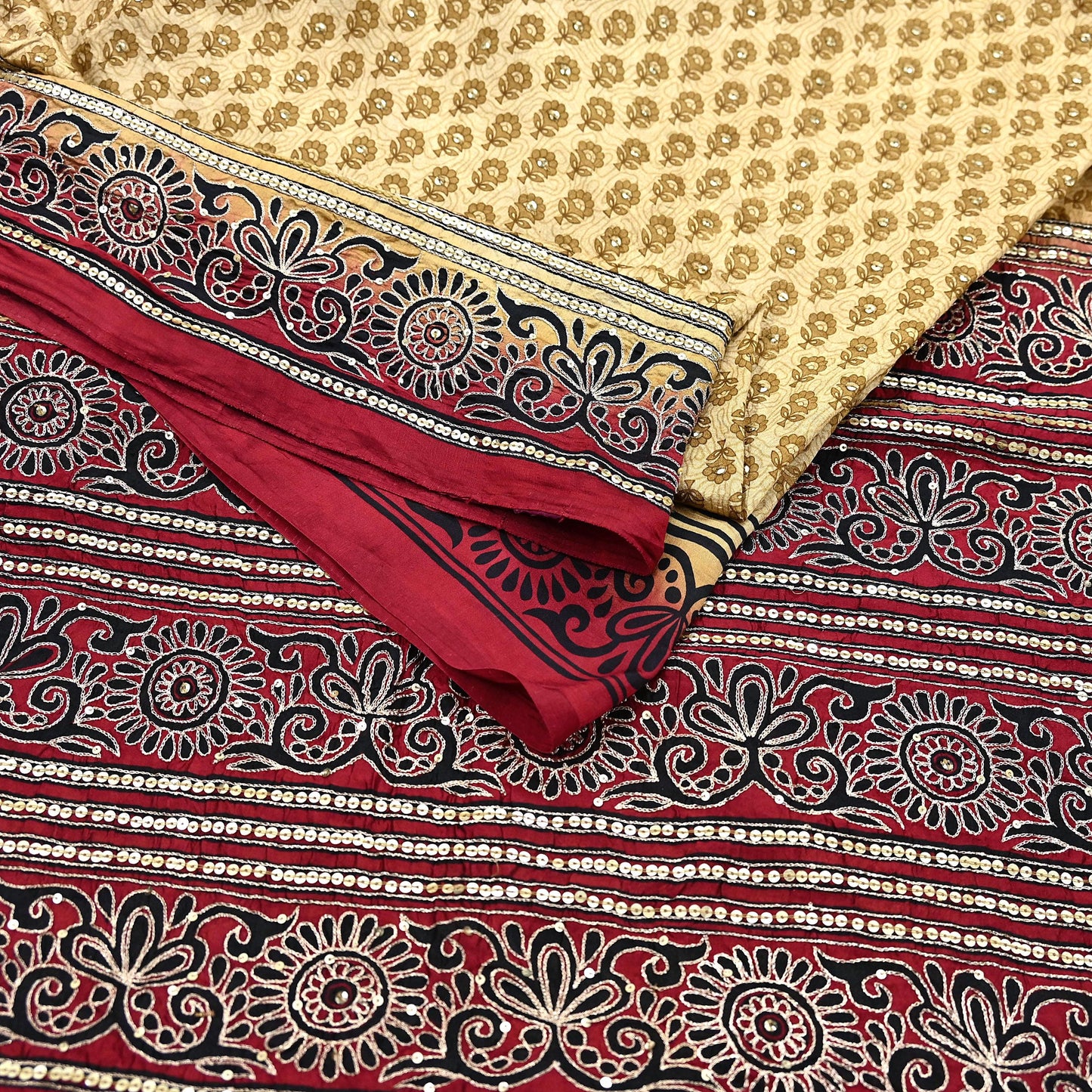 Indian Vintage Sari Beige & Maroon Pure Silk Hand Embroidered Sarees 5Yd Craft Fabric Sewing soft Quilting Crafting Ethnic Bollywood sarees