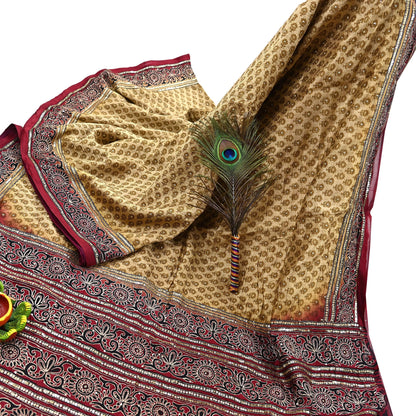 Indian Vintage Sari Beige & Maroon Pure Silk Hand Embroidered Sarees 5Yd Craft Fabric Sewing soft Quilting Crafting Ethnic Bollywood sarees