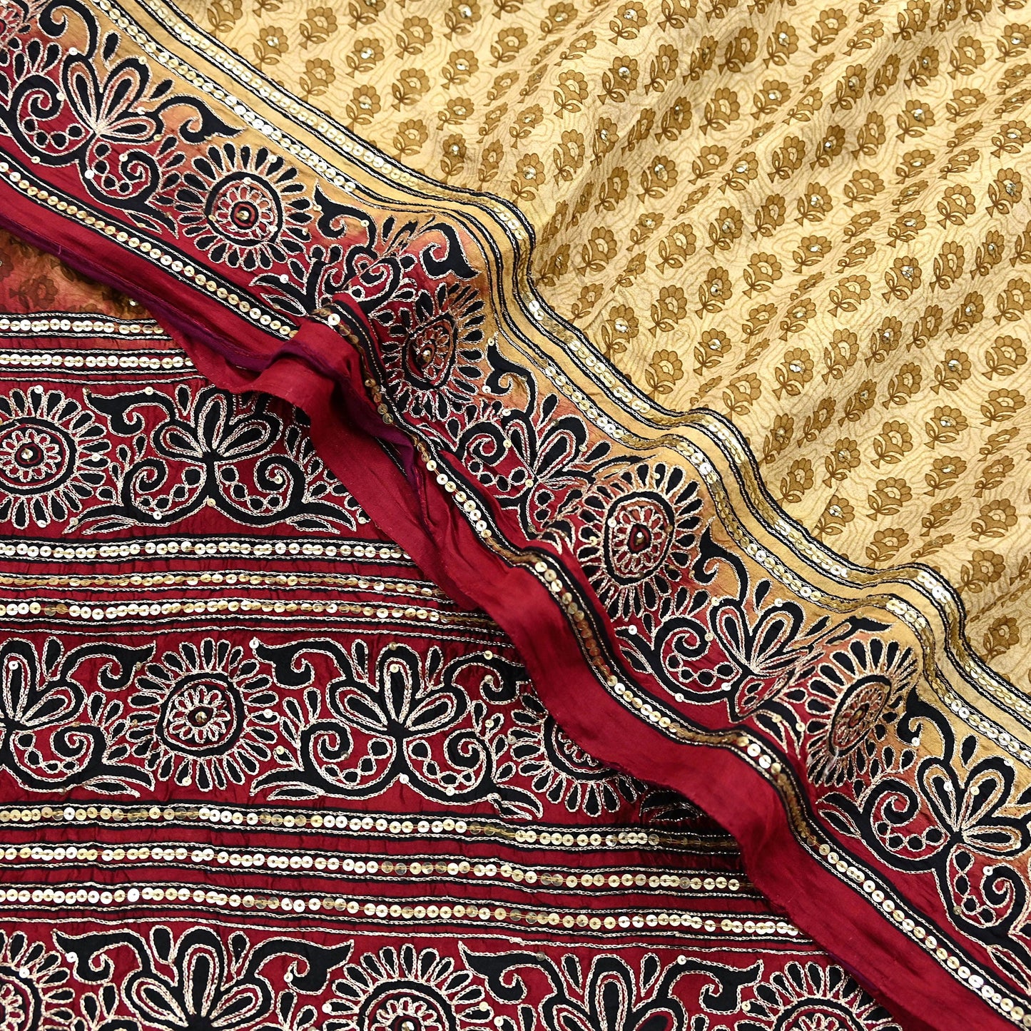 Indian Vintage Sari Beige & Maroon Pure Silk Hand Embroidered Sarees 5Yd Craft Fabric Sewing soft Quilting Crafting Ethnic Bollywood sarees