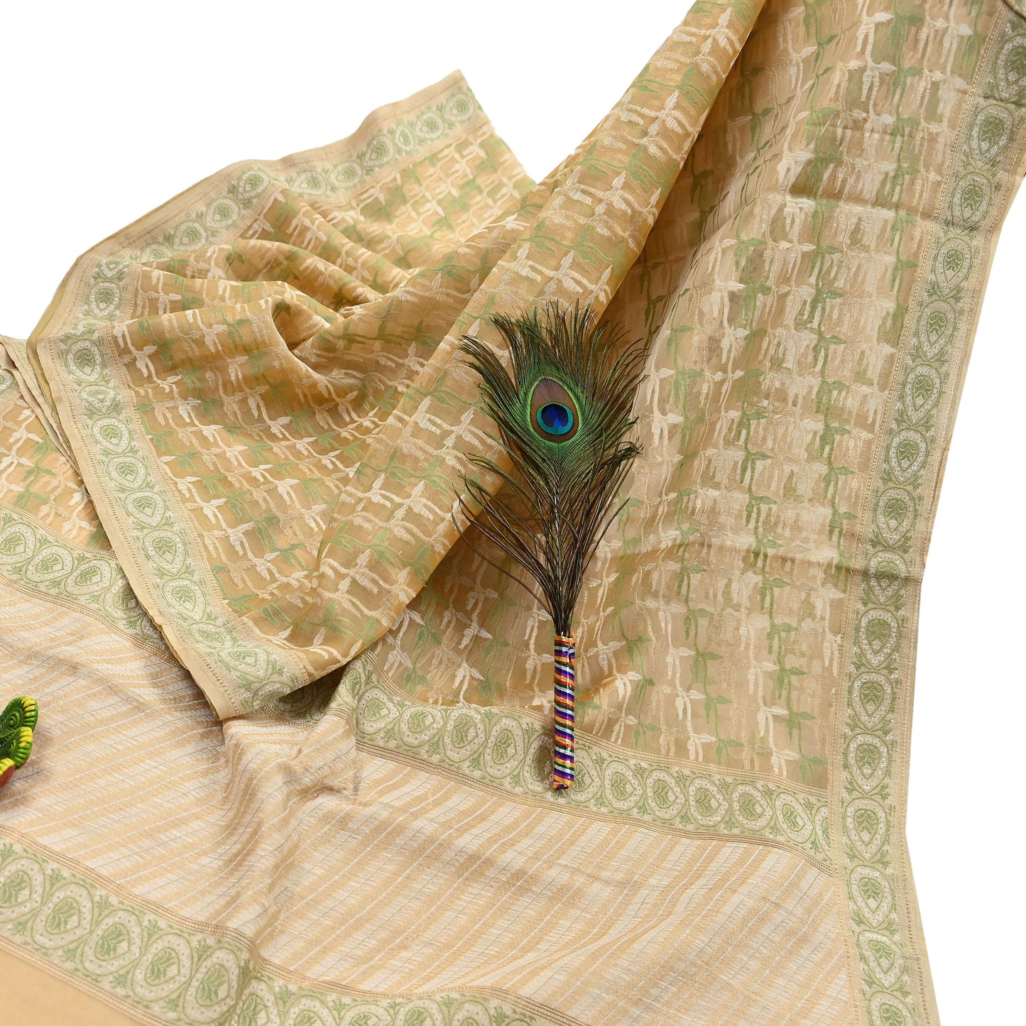 Indian Vintage Sari Beige Hand Woven 100% Pure Organza Silk Saree Craft Fabric 5Yd Dress Making Crafting Quilting Upcycle Fringes