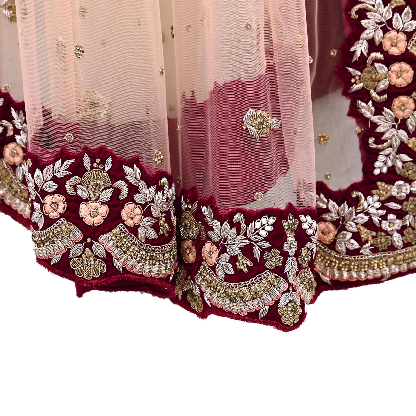 Indian Pre-owned Heavy Wedding Peach Net/Mesh/ Velvet Hand Embroidered Dupatta Designer By Anamika Khanna Bridal Wear