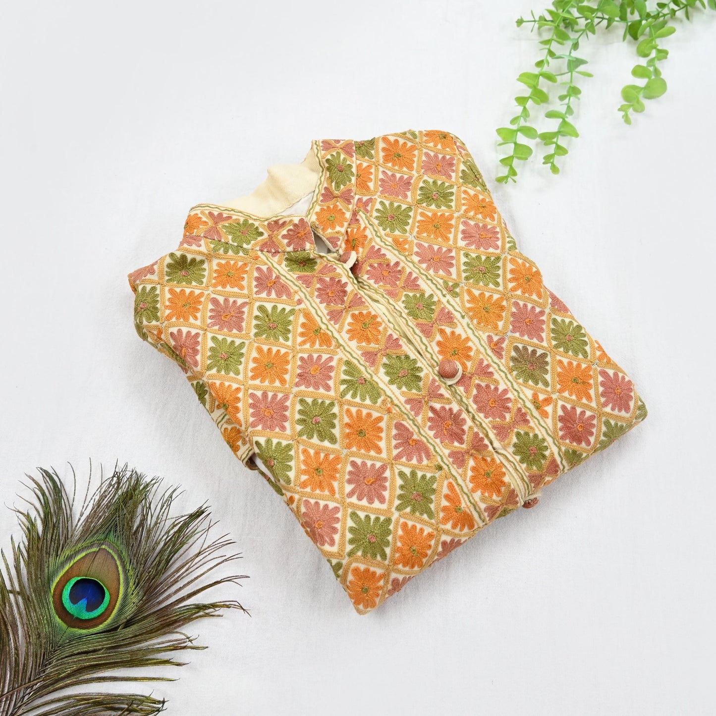 Indian Vintage Ivory Embroidered Kashmiri Coat, Aari Embroidery, Pure Woolen Coat, Boho Jacket For Both Women/Men Indian Coat