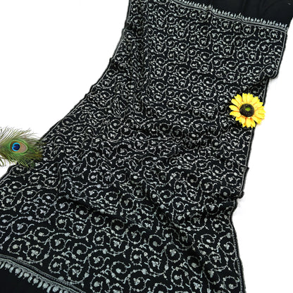 Indian Vintage Black Shawl Pure Woolen Handmade Suzani Long Throw Stole Warm Stole Paisley Design Soft Soft Cozy