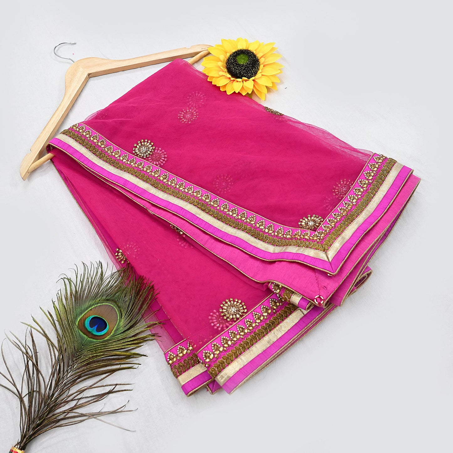 Indian Designer Abu Jani Dupatta Rani Pink Net Mesh Hand Embroidered Zardozi Dabka Bridal Veil Preowned Heavy Scarf