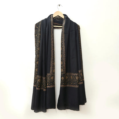 Indian Vintage Black Shawl Pure Woolen Handmade Suzani Long Throw Stole Warm Stole Floral Design Soft Soft Cozy