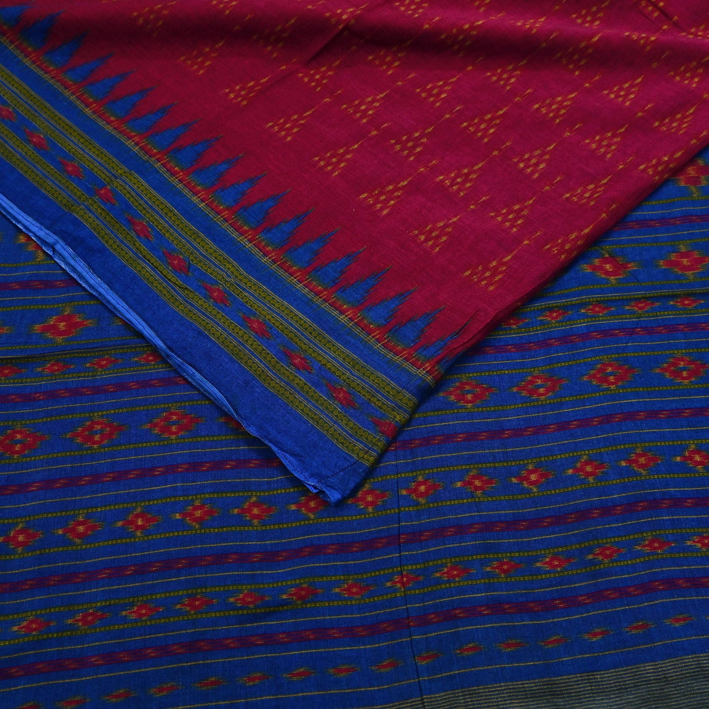 Indian Vintage Blue & Red Saree Ikat Printed Pure Cotton Sari Craft Fabric 5Yard Sewing Sarong Wrap Boho Dress Making Quilting Upcycle