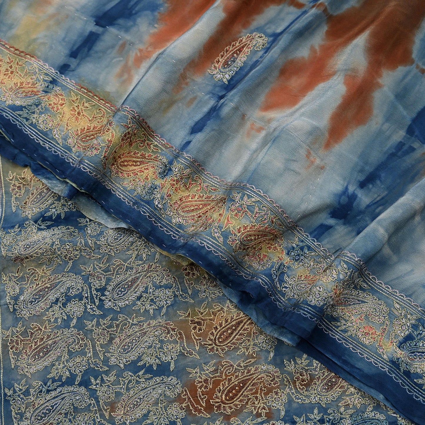 Indian Vintage Saree Pure Crepe Silk Hand Embroidered Tie-Dye Sari Fabric 6yard Sewing Craft Fabric Ethnic Dressmaking Crafting Zardozi Zari