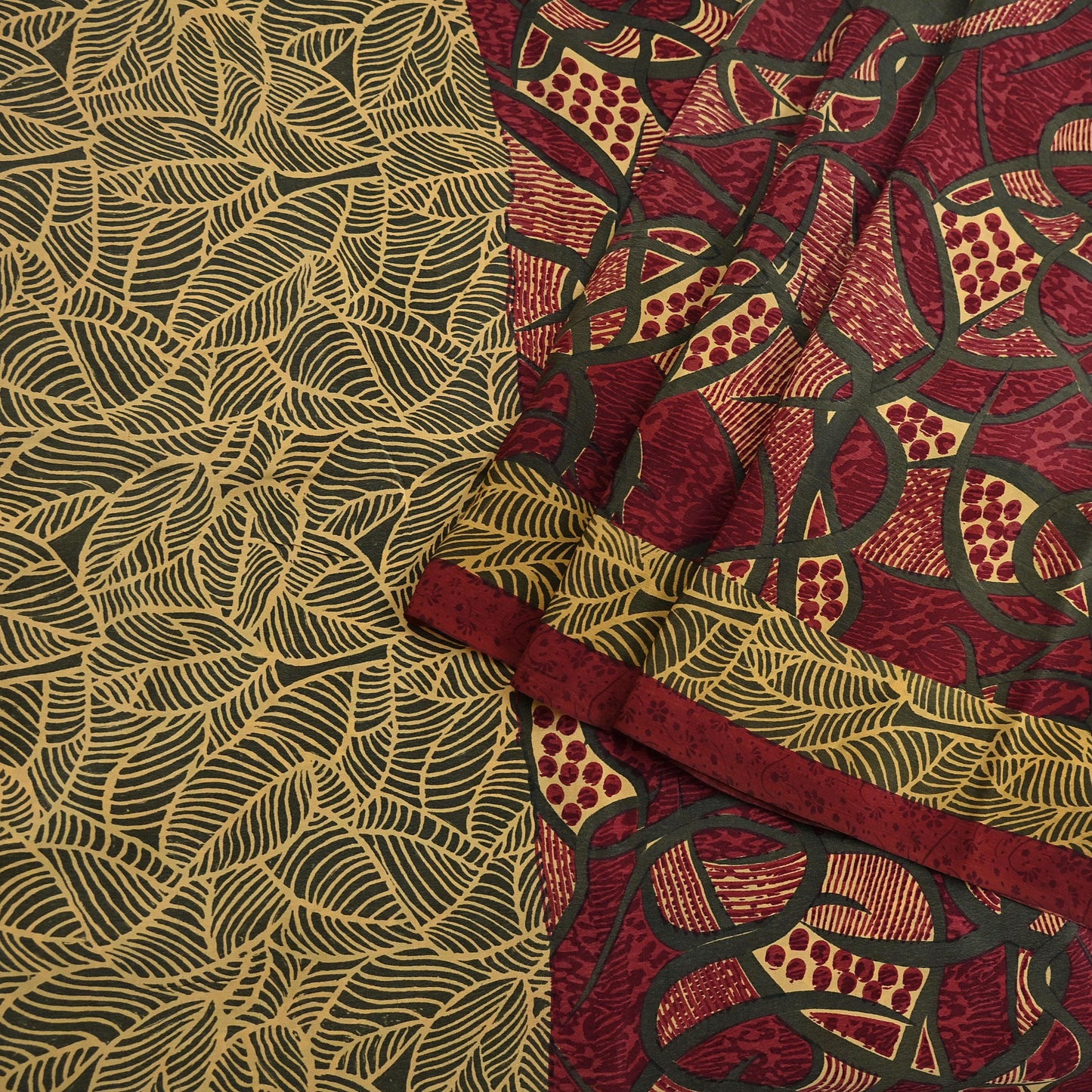 Indian Vintage Sari Maroon & Green Pure Crepe Silk Block Printed Saree 5yard Sewing Quilting Floral Soft Craft Fabric Wrap