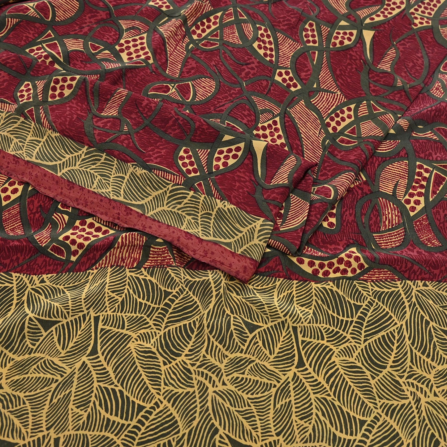 Indian Vintage Sari Maroon & Green Pure Crepe Silk Block Printed Saree 5yard Sewing Quilting Floral Soft Craft Fabric Wrap