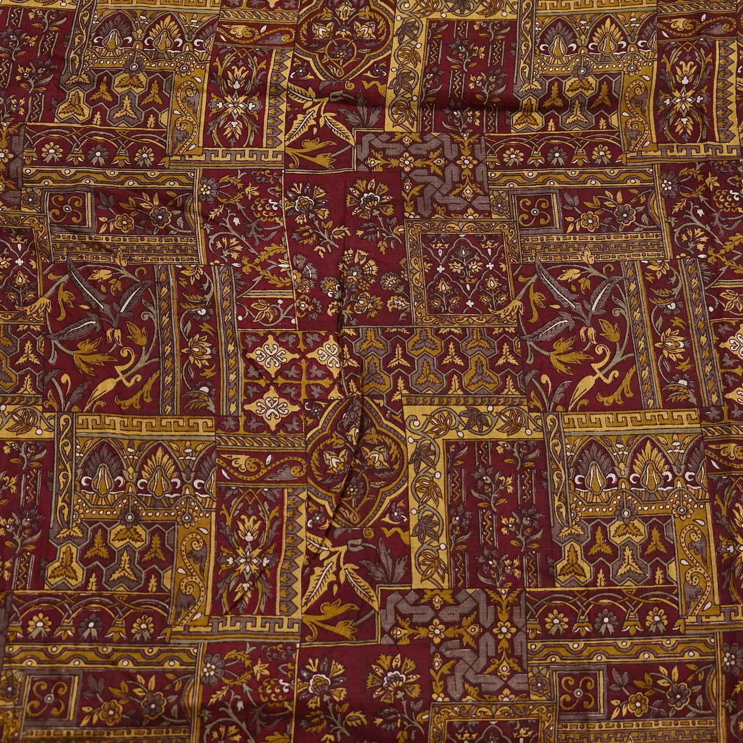 Indian Vintage Sari Maroon 100% Pure Silk Printed Sarees 6yd Craft Fabric Sewing Soft Dress Making Floral Quilting Crafting Upcycle Used