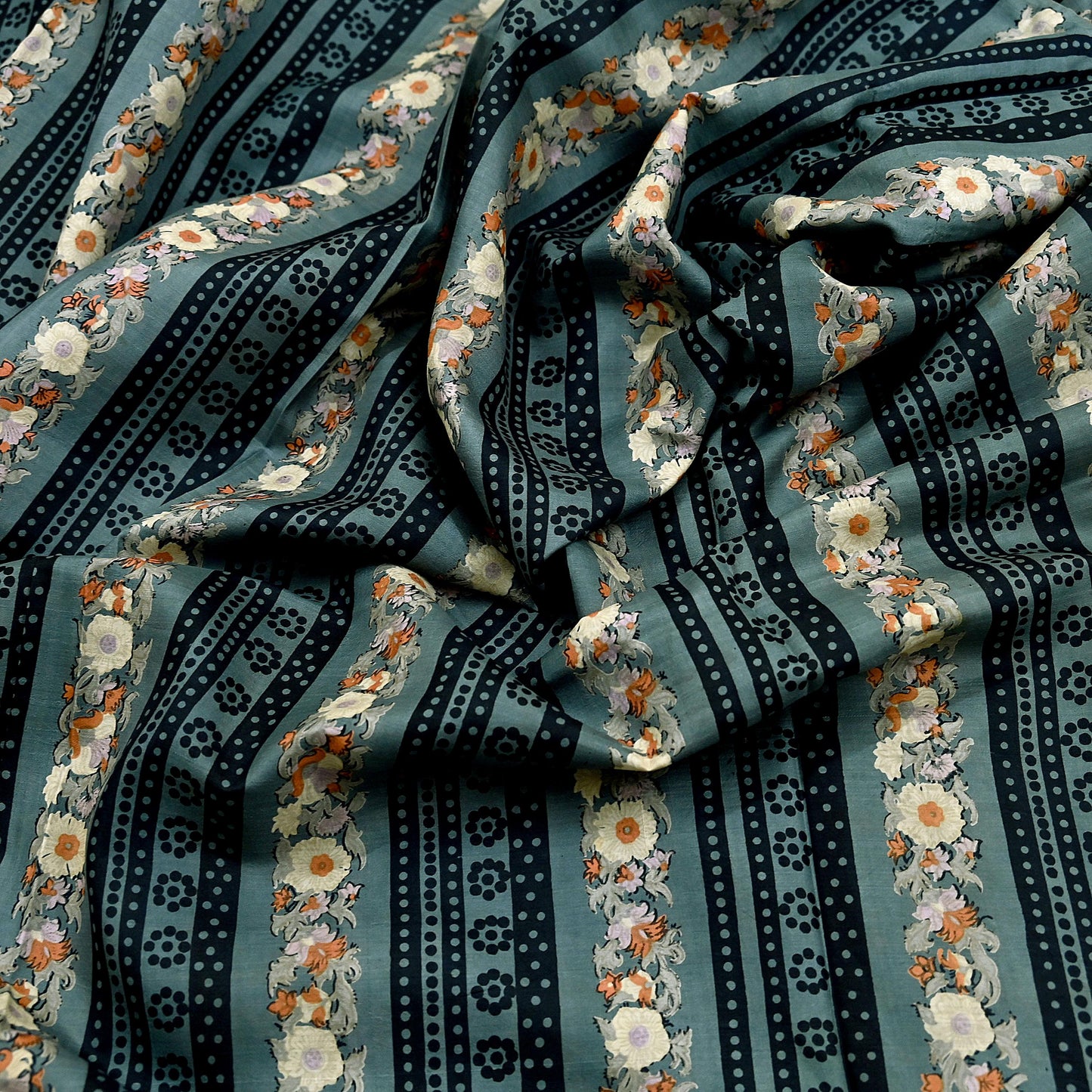 Indian Vintage Sari Black & Gray 100% Pure Silk Printed Saree 5yd Sewing Craft Fabric Dress Making Soft Crafting Quilting Upcycle Used