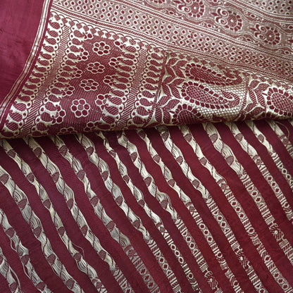 Indian Vintage Sari Maroon Heavy Wedding Pure Satin Silk Woven Banarasi Brocade Saree Zari 5Yd Dress making Crafting Quilting