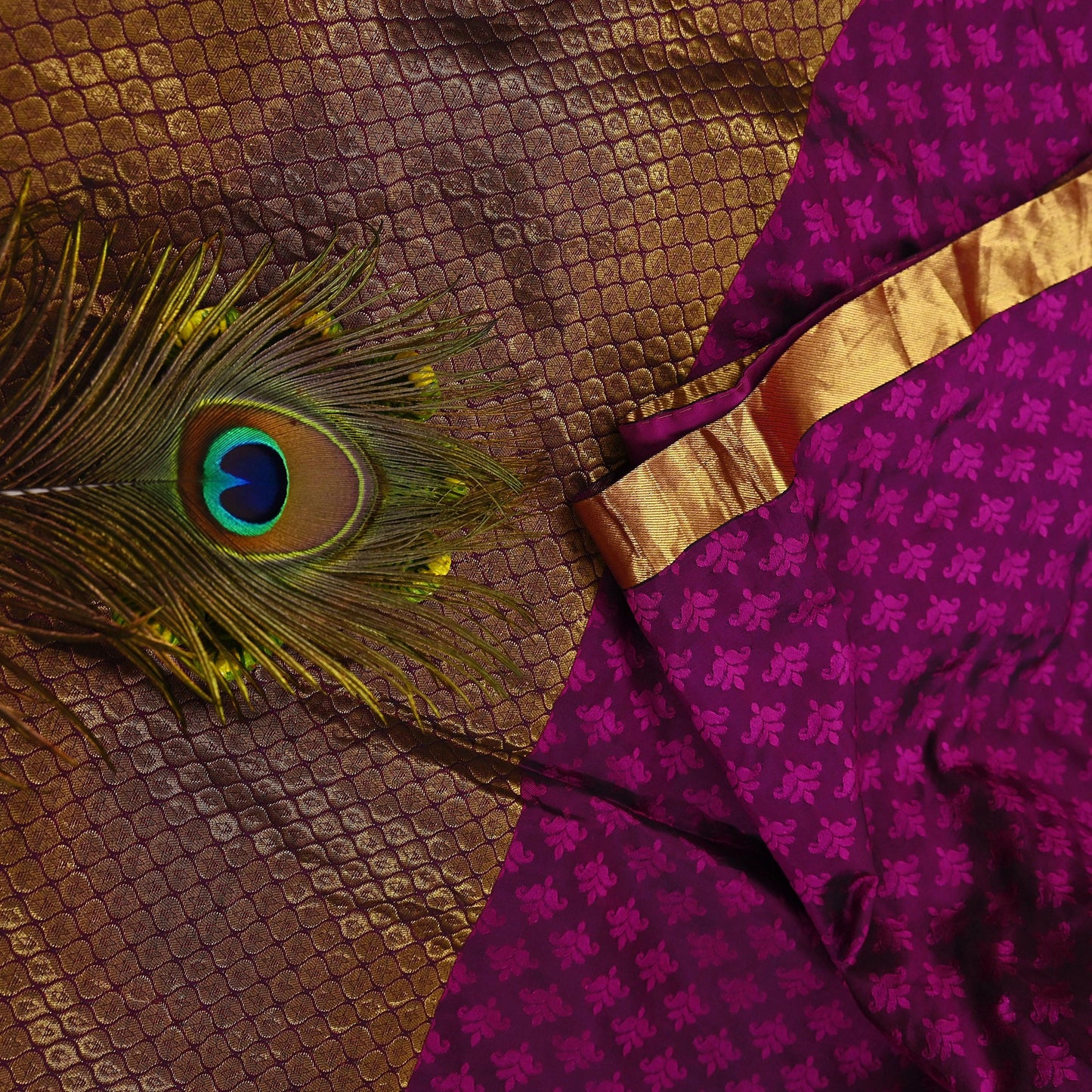 Indian Vintage Heavy Purple Kanjivaram Saree 100% Pure Silk Zari 5Yd Floral Crafting Dress making Crafting Quilting Bollywood Saree