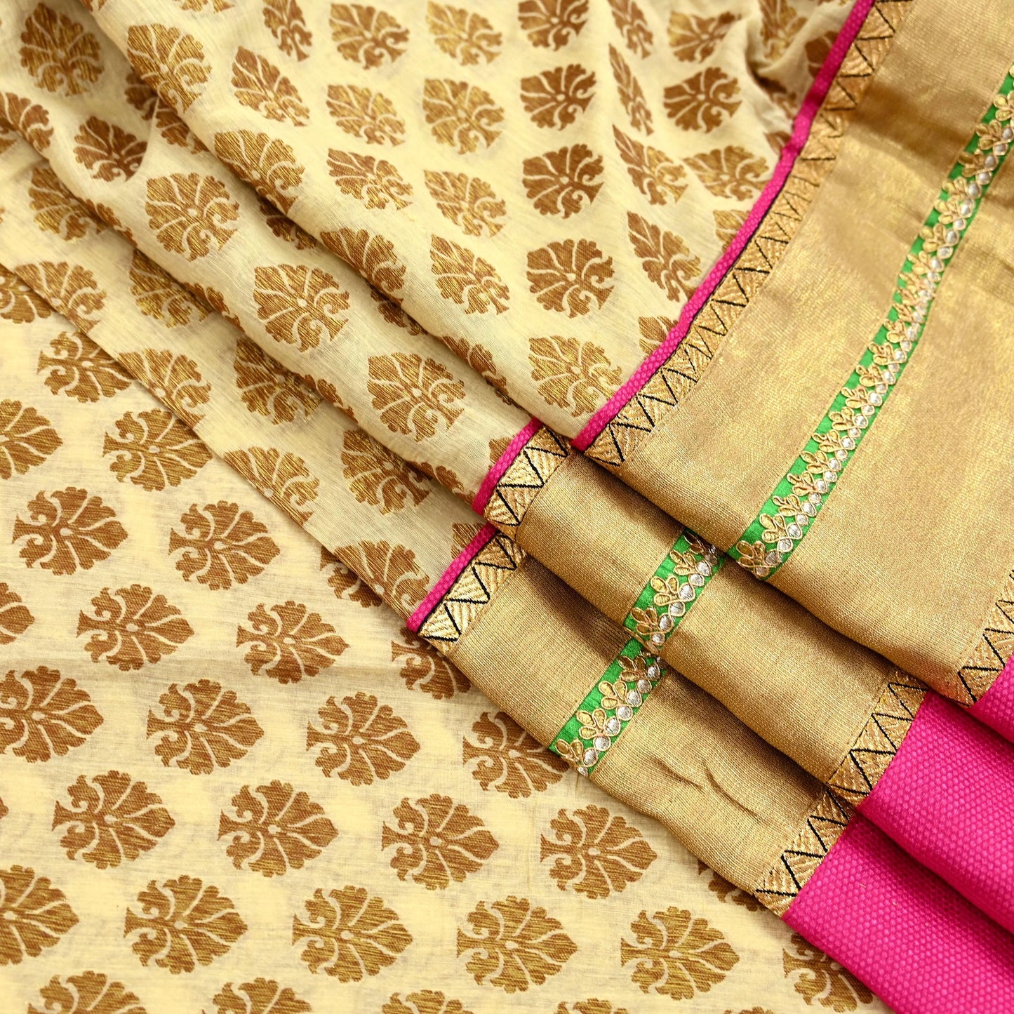 Indian Vintage Saree Beige Hand Woven Pure Silk Sari Craft Fabric 5Yd Ethnic Floral Golden Zari Dress making For Crafting Quilting