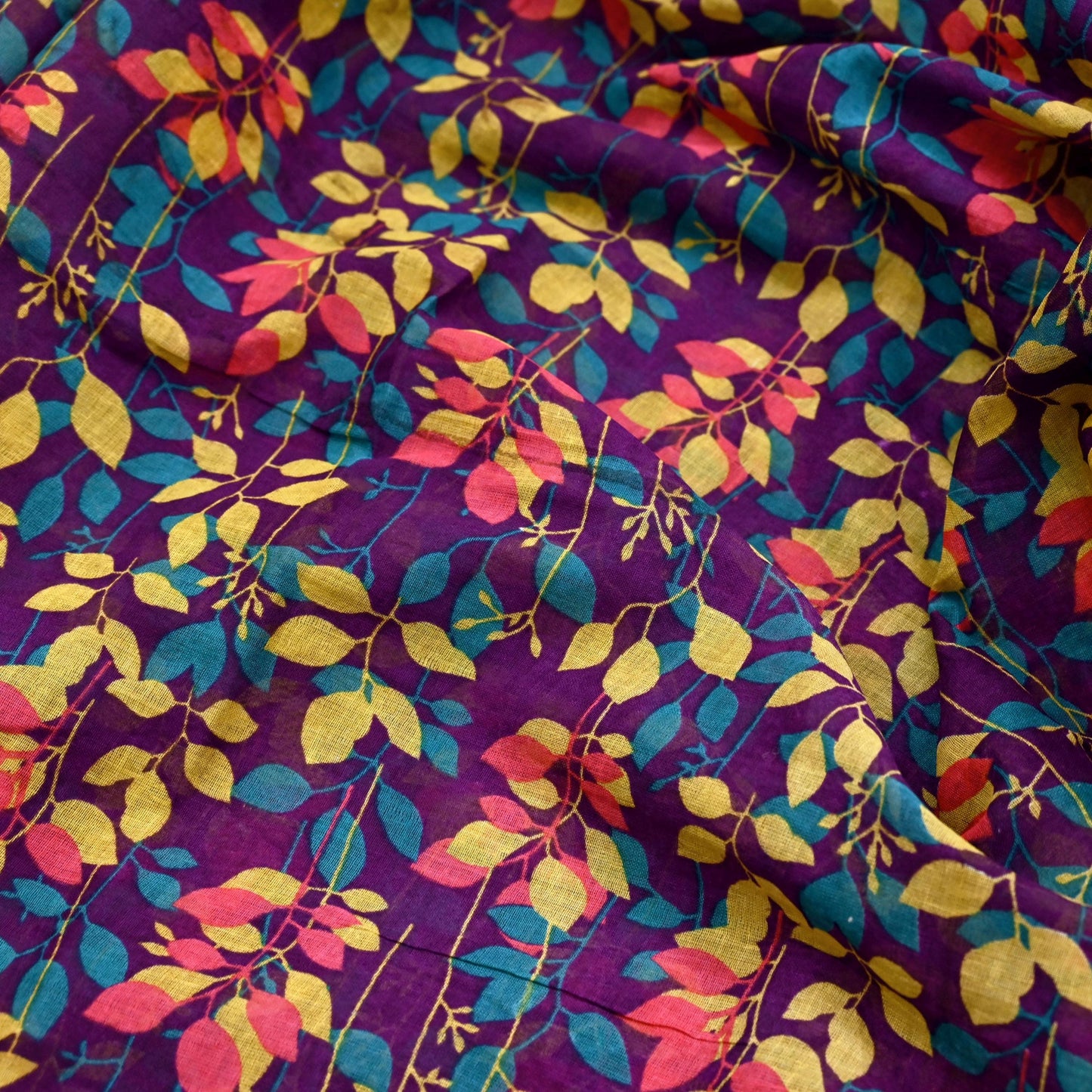 Indian Vintage Sari Purple Pure Cotton Printed Sarees Craft Fabric Soft 5Yd Sarong Wrap Boho Fabric Kimono Quilting Crafting Upcycle