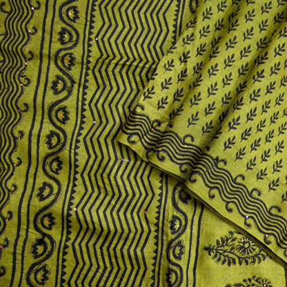 Indian Vintage Green Sari Pure Silk Hand Embroidered Sarees 5Yd Craft Fabric Sewing soft Quilting Crafting Upcycle Ethnic Bollywood sarees