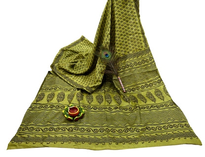 Indian Vintage Green Sari Pure Silk Hand Embroidered Sarees 5Yd Craft Fabric Sewing soft Quilting Crafting Upcycle Ethnic Bollywood sarees