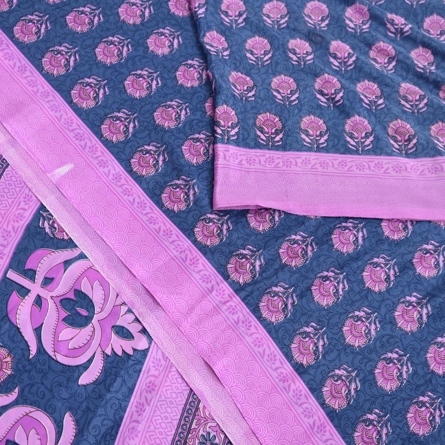 Indian Vintage Sari Pink & Gray Moss Crepe Printed Sarees 5yd Craft Fabric Sewing Floral Soft Dress making Quilting Crafting Upcycle Used