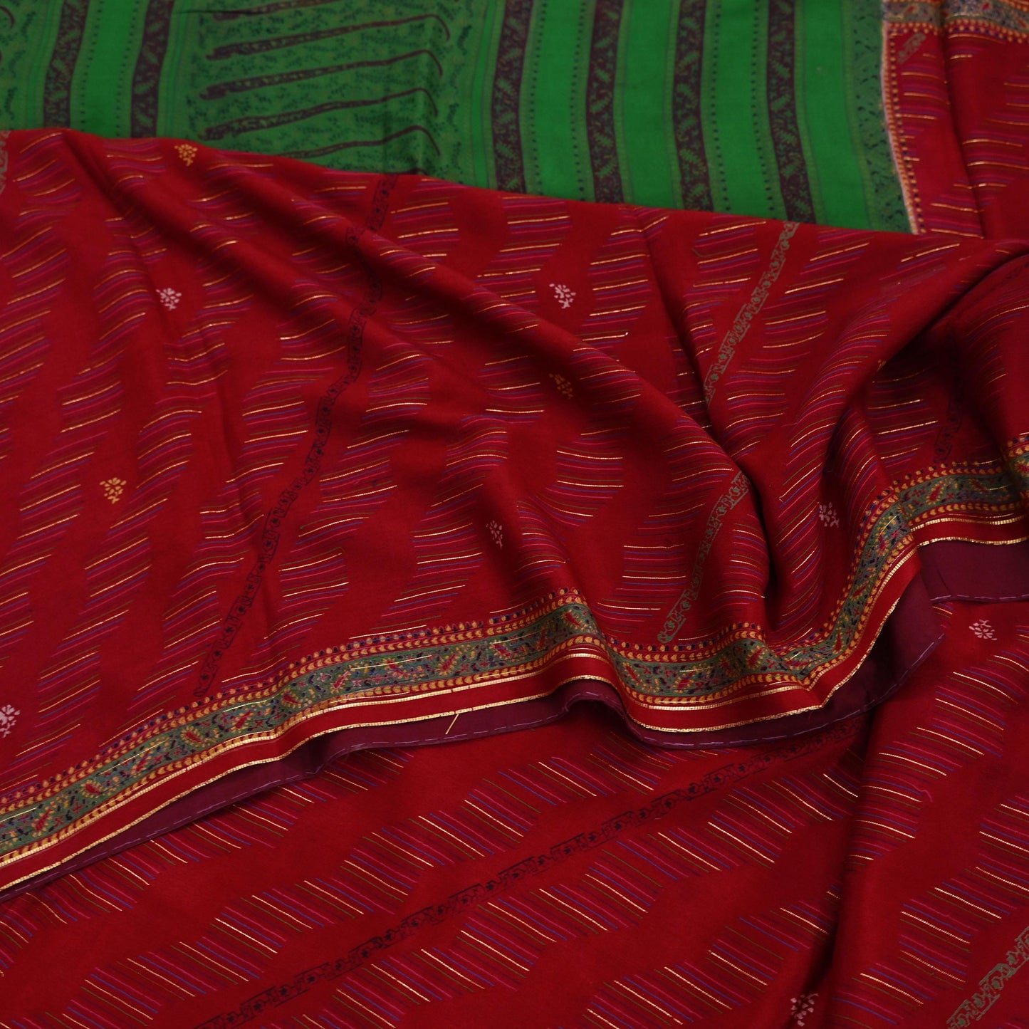 Indian Vintage Saree Pure Silk Sari Fabric: Red & Green Floral Print, 5-Yard Sewing Material Crafting Upcycle Quilting