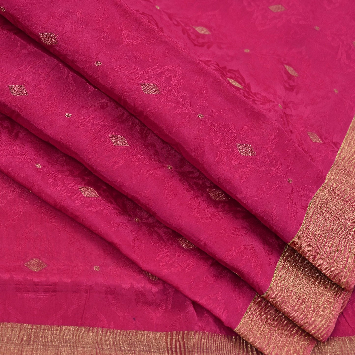 Indian Vintage Sari Pink Hand Woven Printed Sari 100% Pure Crepe Silk Sarees Craft Fabric 5yd Soft Zari Dress making Quilting Used