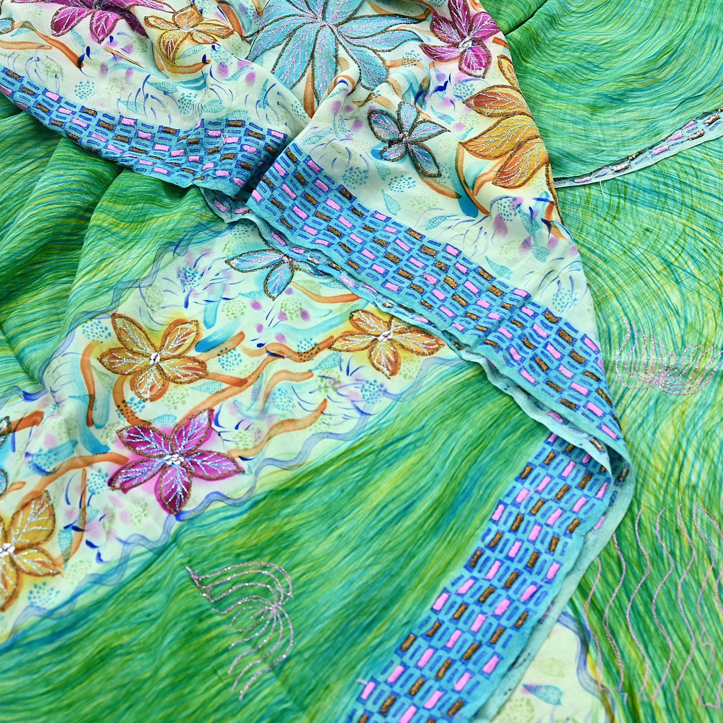 Indian Vintage Sari Pure Crepe Silk Hand Embroidered Saree 5yd Sewing Floral Craft Fabric Sequins Dress making Crafting Quilting