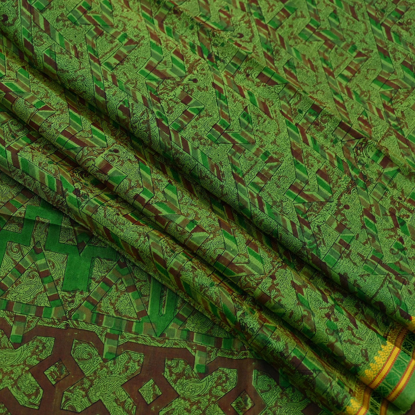 Indian Vintage Sari Green Pure Silk Printed Sarees 5yd Sewing Craft Fabric Dress Making  Soft Floral Wrap Upcycle Used Quilting Crafting