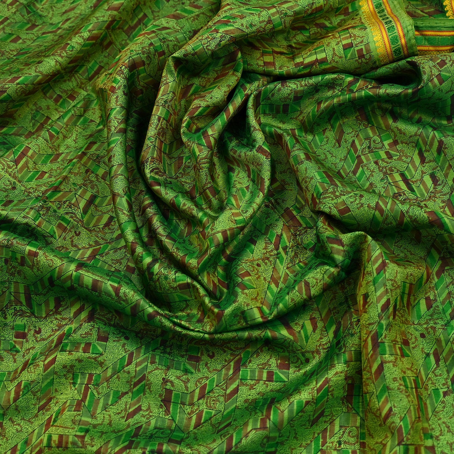 Indian Vintage Sari Green Pure Silk Printed Sarees 5yd Sewing Craft Fabric Dress Making  Soft Floral Wrap Upcycle Used Quilting Crafting