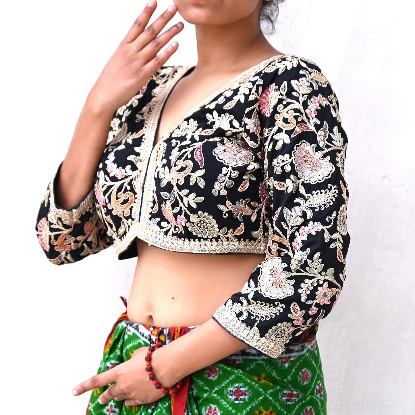 Indian New Black Georgette Hand Embroidered Padded Blouse/Top/Crop M Size Party wear Bollywood